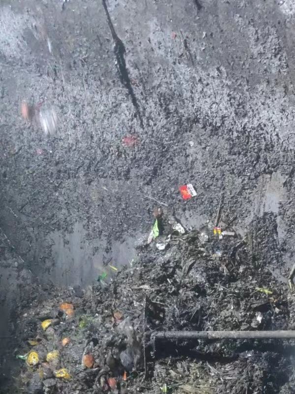 柳林污水池清理